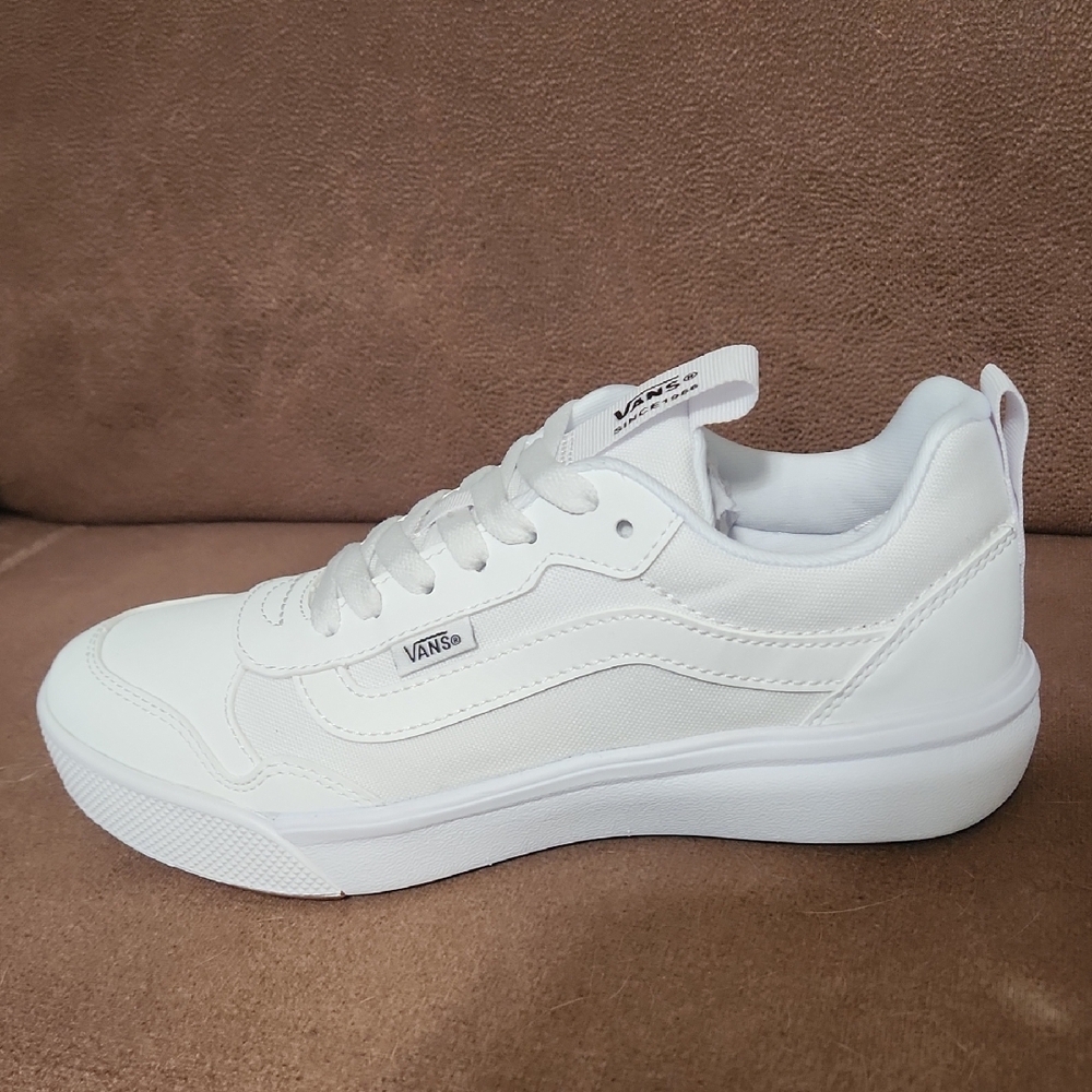 Vans Range Exp All-White Low-Top